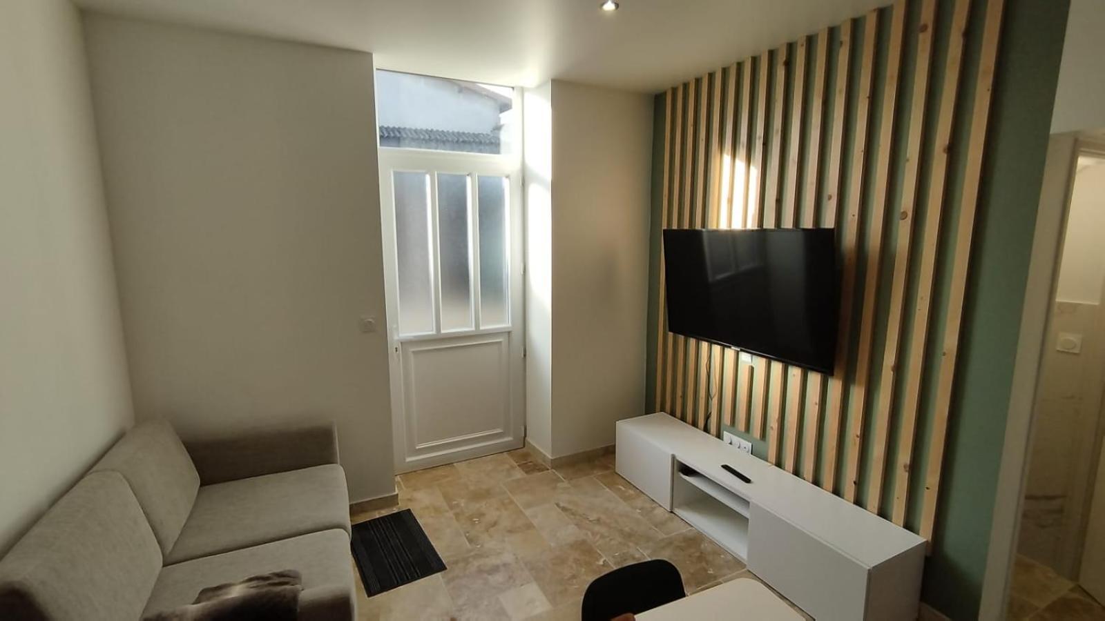 Appartement Lumineux En Rdc Bourgoin-Jallieu Exterior photo